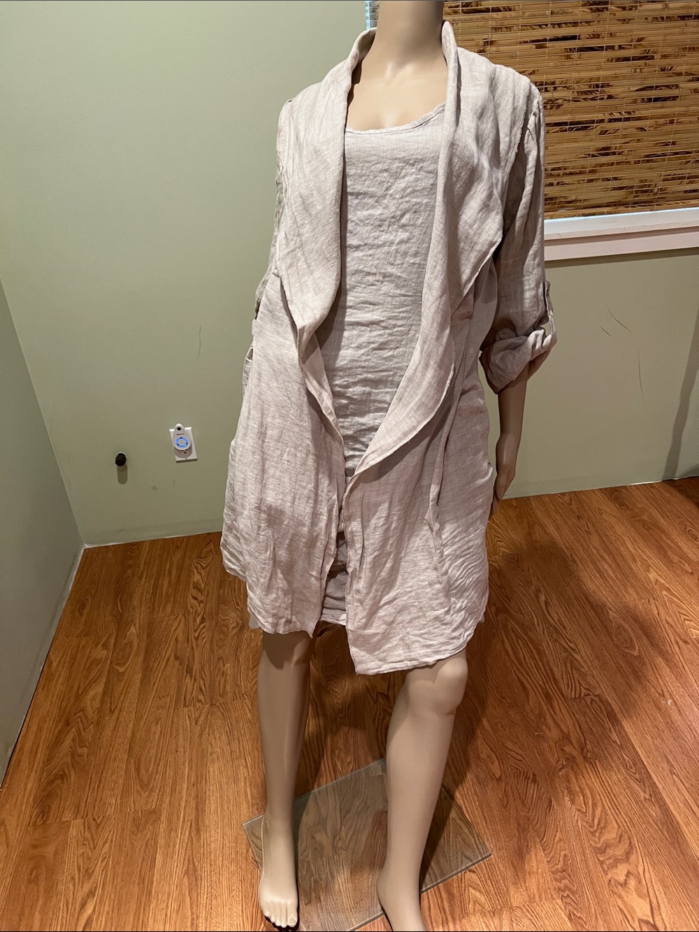 Lightweight Linen Duster Jacket in Soft Tan with Matching Dress Size M/L